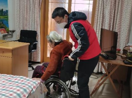 【疫情防控】盡銳出戰(zhàn)護我城，工投先鋒在行動 ——集團干部下沉一線系列（二）
