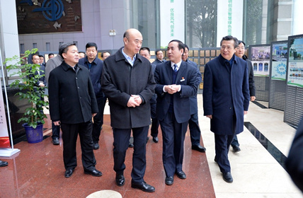 【陜鼓集團(tuán)】陜西省委副書記、省長、省政府黨組書記劉國中一行蒞臨陜鼓視察指導(dǎo)工作